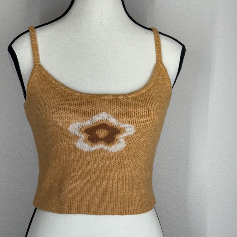 L.A. Hearts Knit Crop Top Floral Design Soft Stretchy Fabric Trendy Y2K Size S - Picture 2 of 9